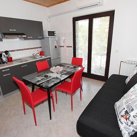 רוביני Apartments Marlina מראה חיצוני תמונה