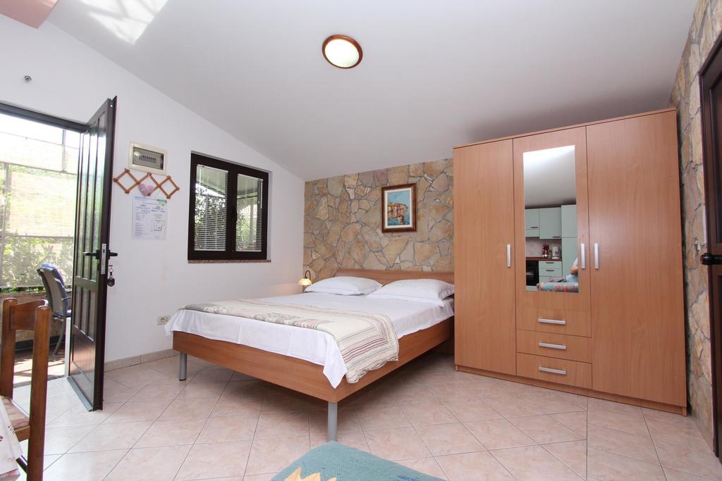 רוביני Apartments Marlina מראה חיצוני תמונה