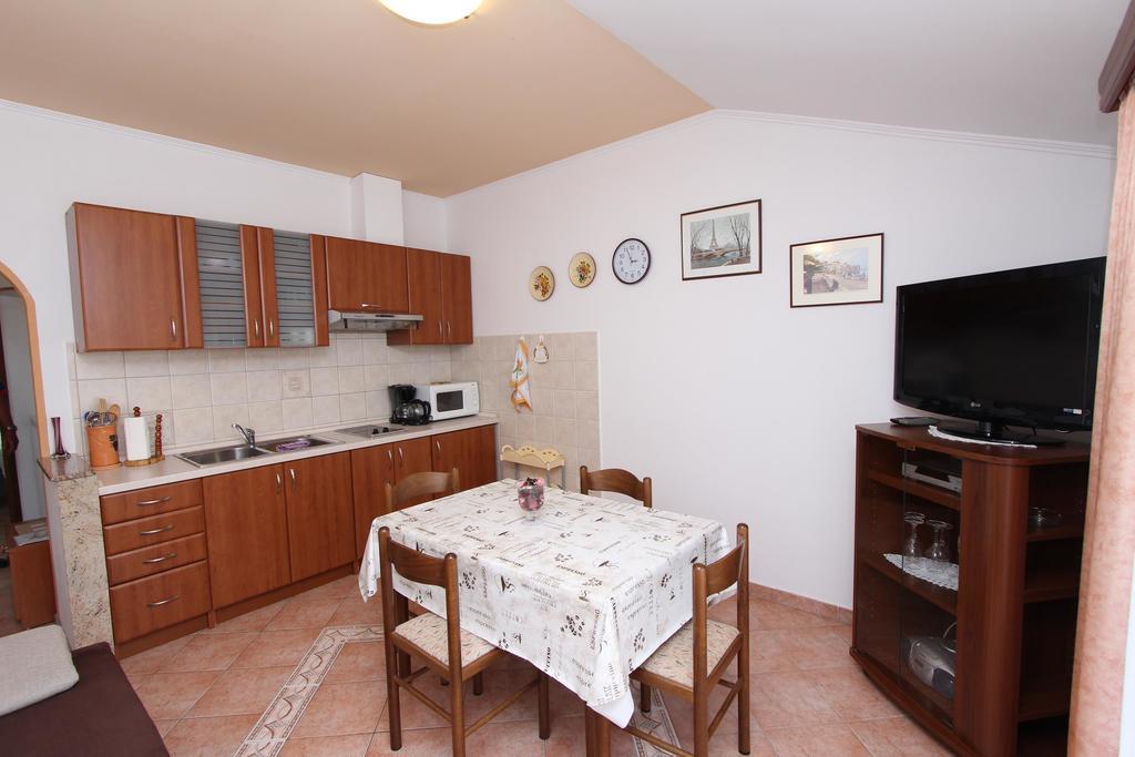 רוביני Apartments Marlina מראה חיצוני תמונה