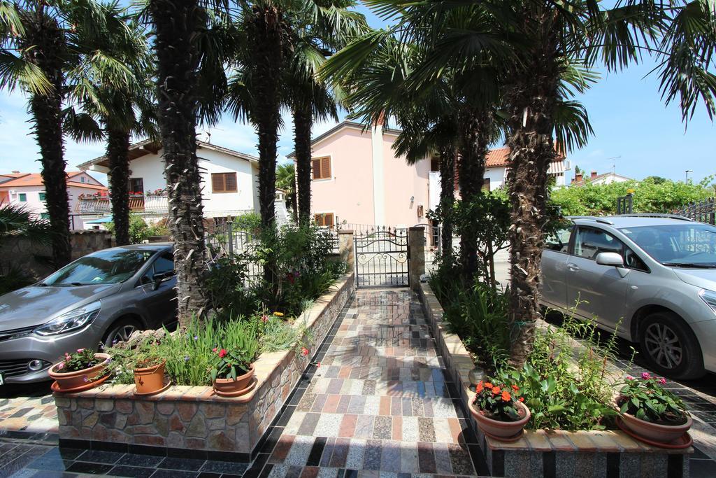רוביני Apartments Marlina מראה חיצוני תמונה