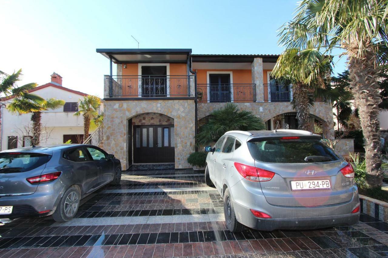 רוביני Apartments Marlina מראה חיצוני תמונה